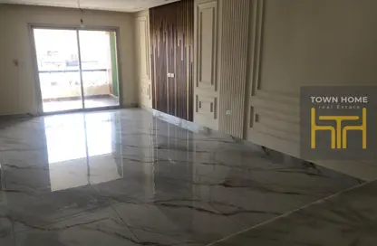 Apartment - 2 Bedrooms - 1 Bathroom for sale in El Rehab Extension - Al Rehab - New Cairo City - Cairo