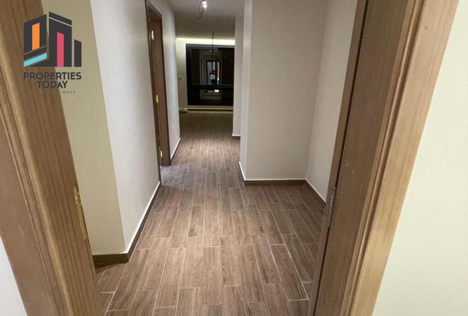 69824705 - صورة العقار 3