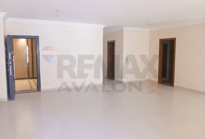 104602793 - Property Image 2