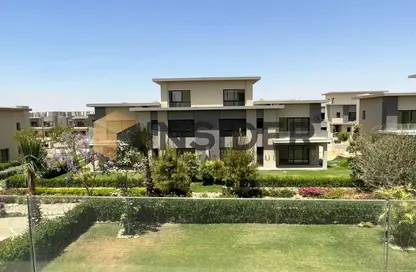 Villa - 4 Bedrooms - 5 Bathrooms for sale in Swan Lake Residence - 5th Settlement Compounds - The 5th Settlement - New Cairo City - Cairo