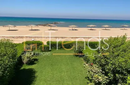 Twin House - 3 Bedrooms - 3 Bathrooms for sale in La Vista 3 - La Vista - Al Ain Al Sokhna - Suez
