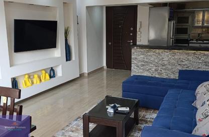 Apartment - 2 Bedrooms - 2 Bathrooms for rent in Street 216 - Degla - Hay El Maadi - Cairo