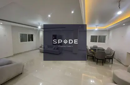 Apartment - 3 Bedrooms - 3 Bathrooms for sale in Area B - Ganoob El Acadimia - New Cairo City - Cairo