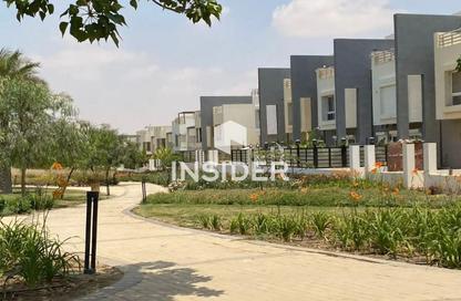Townhouse - 4 Bedrooms - 4 Bathrooms for sale in Garden Residence - Hyde Park - New Cairo City - Cairo