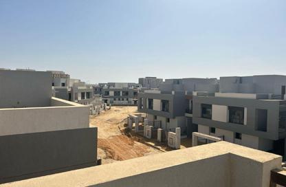 Townhouse - 4 Bedrooms - 4 Bathrooms for sale in Bleu Vert - New Capital Compounds - New Capital City - Cairo