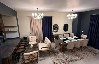 تاون هاوس - 3 غرف نوم - 3 حمامات للبيع في كمبوند البروج - كمبوندات الشروق - مدينة الشروق - القاهرة