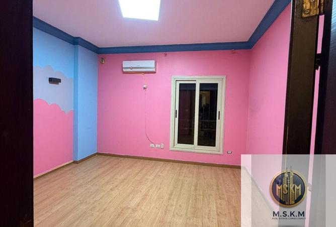 54239067 - صورة العقار 3