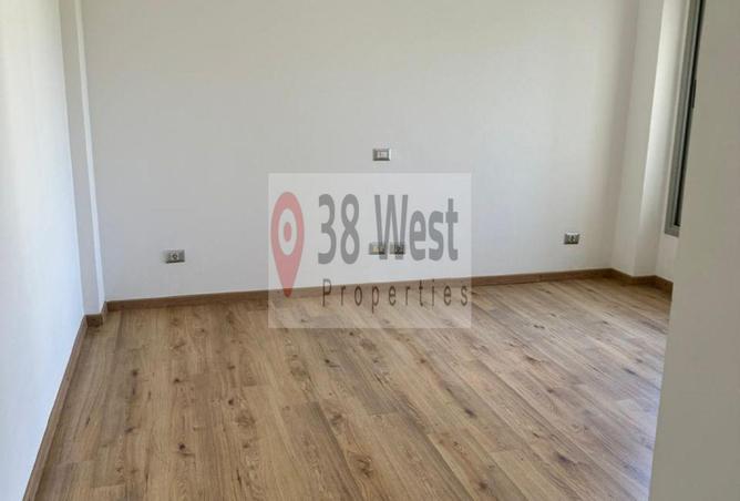 8584073 - صورة العقار 3