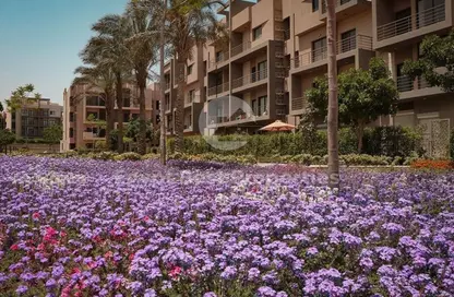 Apartment - 3 Bedrooms - 3 Bathrooms for sale in Moon Residences - Fifth Square - The 5th Settlement - New Cairo City - Cairo