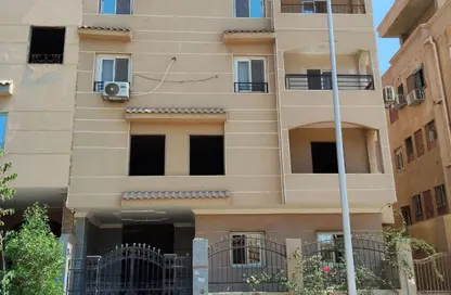 Apartment - 3 Bedrooms - 2 Bathrooms for sale in South Investors Area - New Cairo City - Cairo