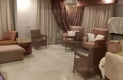 Apartment - 2 Bedrooms - 2 Bathrooms for rent in Stone Residence - 5th Settlement Compounds - The 5th Settlement - New Cairo City - Cairo