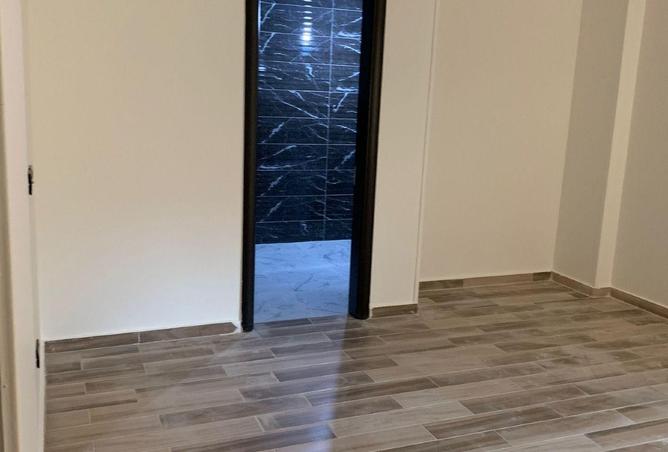 54235108 - Property Image 3