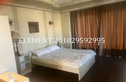 Twin House - 5 Bedrooms - 5 Bathrooms for sale in Zayed 2000 - 4th District - Sheikh Zayed City - Giza