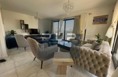 فيلا - 4 غرف نوم - 5 حمامات للبيع في كمبوند البروج - كمبوندات الشروق - مدينة الشروق - القاهرة فيلا - 4 غرف نوم - 5 حمامات للبيع في كمبوند البروج - كمبوندات الشروق - مدينة الشروق - القاهرة