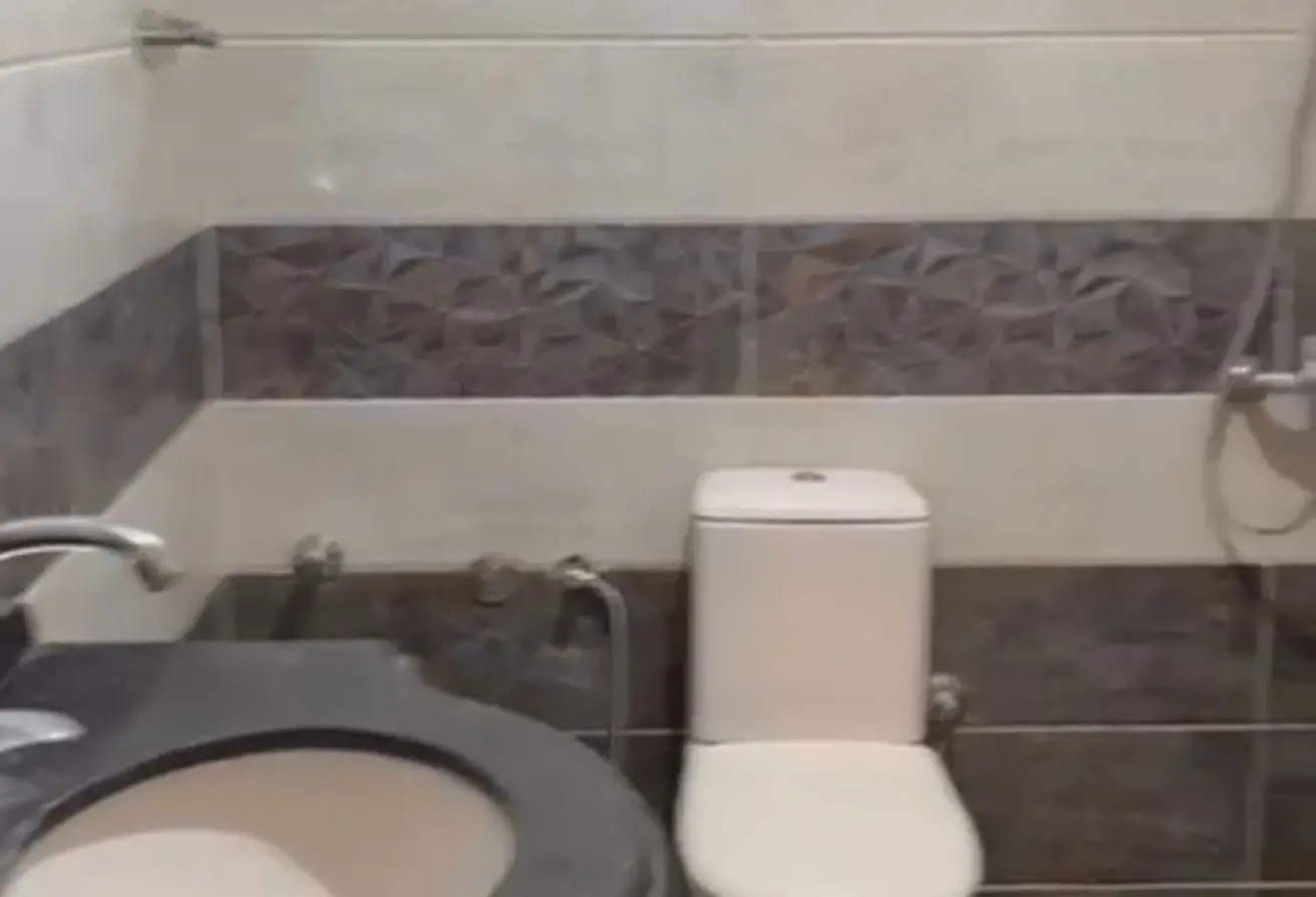 102910450 - Property Main Image