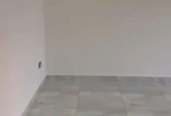 102910450 - Property Image 3