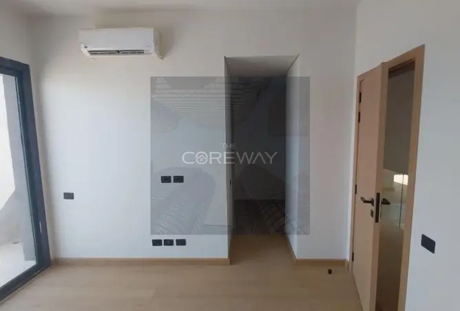 120617404 - Property Image 3