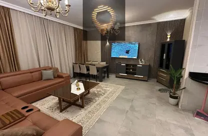 شقة - 3 غرف نوم - 3 حمامات للايجار في پريڤادو - مدينتي - القاهرة