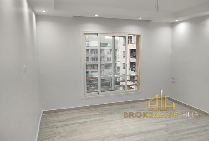 70092884 - صورة العقار 2