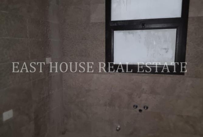 102910535 - Property Image 3