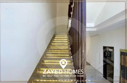 تاون هاوس - 4 غرف نوم - 4 حمامات للايجار في نيو جيزة - طريق مصر اسكندرية الصحراوي - مدينة 6 أكتوبر - الجيزة