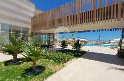 Chalet - 3 Bedrooms - 4 Bathrooms for sale in Seashore - Ras Al Hekma - North Coast
