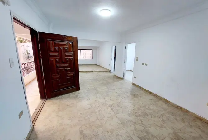 118040410 - Property Image 2