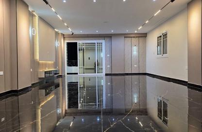 Apartment - 3 Bedrooms - 2 Bathrooms for sale in Gate 2 - Ahmose - Hadayek El Ahram - Giza