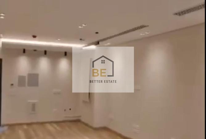 8688090 - صورة العقار 3