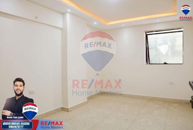 8644824 - Property Image 3