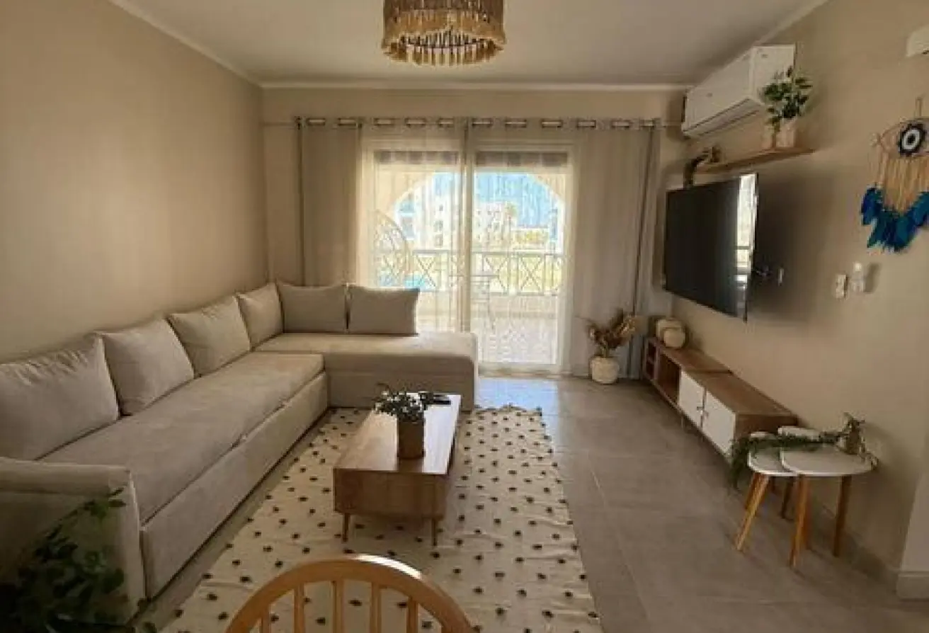 93817968 - Property Main Image