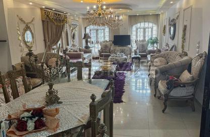 Duplex - 4 Bedrooms - 3 Bathrooms for sale in Street 70 - District 1 - The 5th Settlement - New Cairo City - Cairo