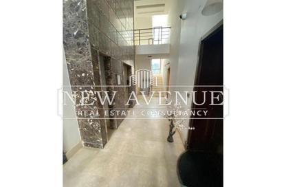 Apartment - 2 Bedrooms - 2 Bathrooms for sale in Midtown - South Investors Area - New Cairo City - Cairo