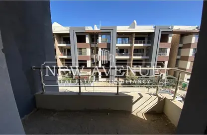 Apartment - 2 Bedrooms - 2 Bathrooms for sale in Midtown - South Investors Area - New Cairo City - Cairo