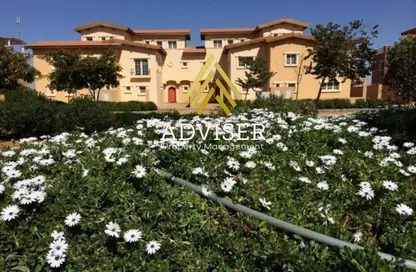 Villa - 4 Bedrooms - 3 Bathrooms for sale in Hyde Park - New Cairo City - Cairo