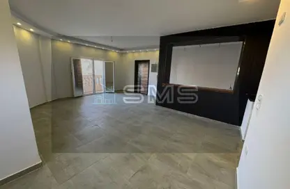 شقة - 3 غرف نوم - 2 حمامات للبيع في البنفسج 12 - البنفسج - مدينة القاهرة الجديدة - القاهرة