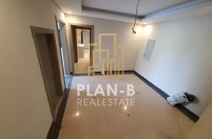 Duplex - 3 Bedrooms - 4 Bathrooms for rent in New Giza - Cairo Alexandria Desert Road - 6 October City - Giza