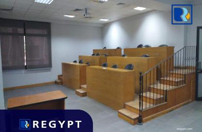 Office Space - Studio - 4 Bathrooms for rent in Street 155 - Maadi - Hay El Maadi - Cairo