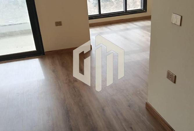 103762594 - Property Image 2