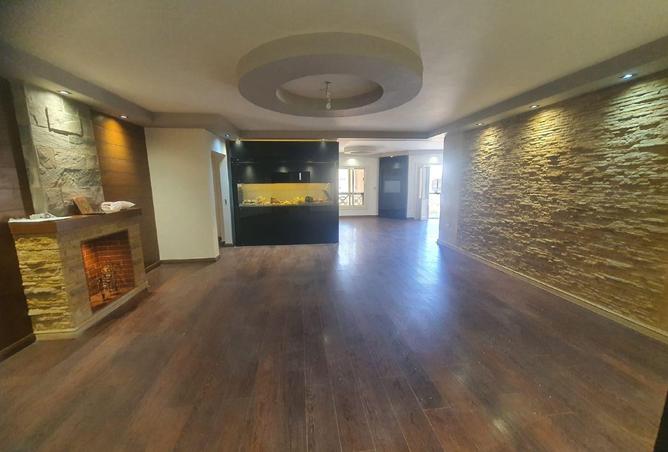 70099864 - صورة العقار 3