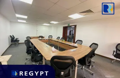 Office Space - 7 Bedrooms - 3 Bathrooms for rent in Cornish El Nile St. - Maadi - Hay El Maadi - Cairo