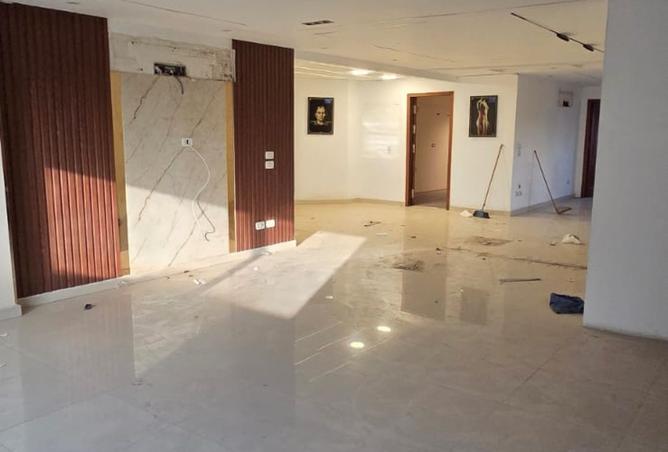 103767610 - Property Main Image