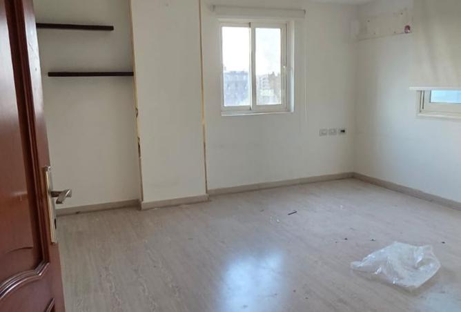 103767610 - Property Image 2