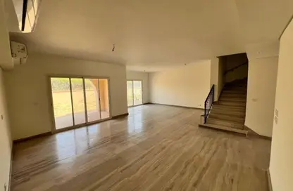 Townhouse - 4 Bedrooms - 5 Bathrooms for sale in The Fourteen Golf Residences - Uptown Cairo - Mokattam - Cairo