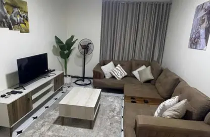 شقة - 2 غرف نوم - 1 حمام للايجار في المحور المركزي - الحي الاول - مدينة 6 أكتوبر - الجيزة