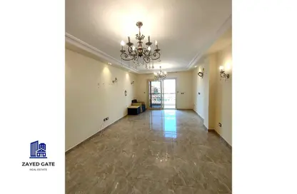 شقة - 3 غرف نوم - 2 حمامات للايجار في مدينة الخمائل - كمبوندات الشيخ زايد - الشيخ زايد - الجيزة شقة - 3 غرف نوم - 2 حمامات للايجار في مدينة الخمائل - كمبوندات الشيخ زايد - الشيخ زايد - الجيزة