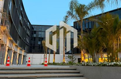 Office Space - Studio for rent in Lake Town Mall - 5th Settlement Compounds - The 5th Settlement - New Cairo City - Cairo