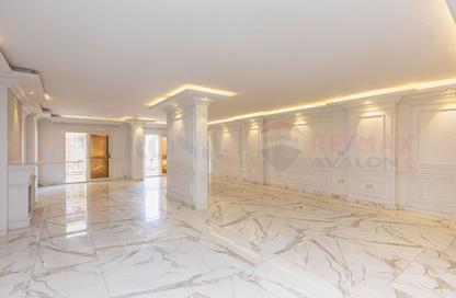 Apartment - 4 - 2 for sale in Al Geish Road - Camp Chezar - Hay Wasat - Alexandria
