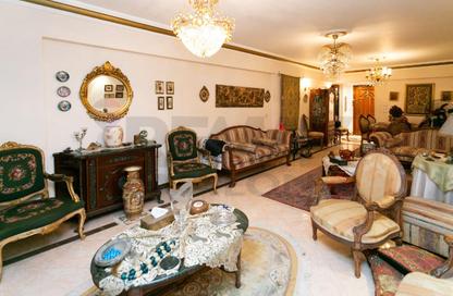 شقة - 3 غرف نوم - 1 حمام للبيع في سموحة - حي شرق - الاسكندرية