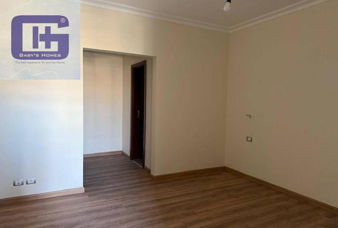 8707051 - Property Image 2